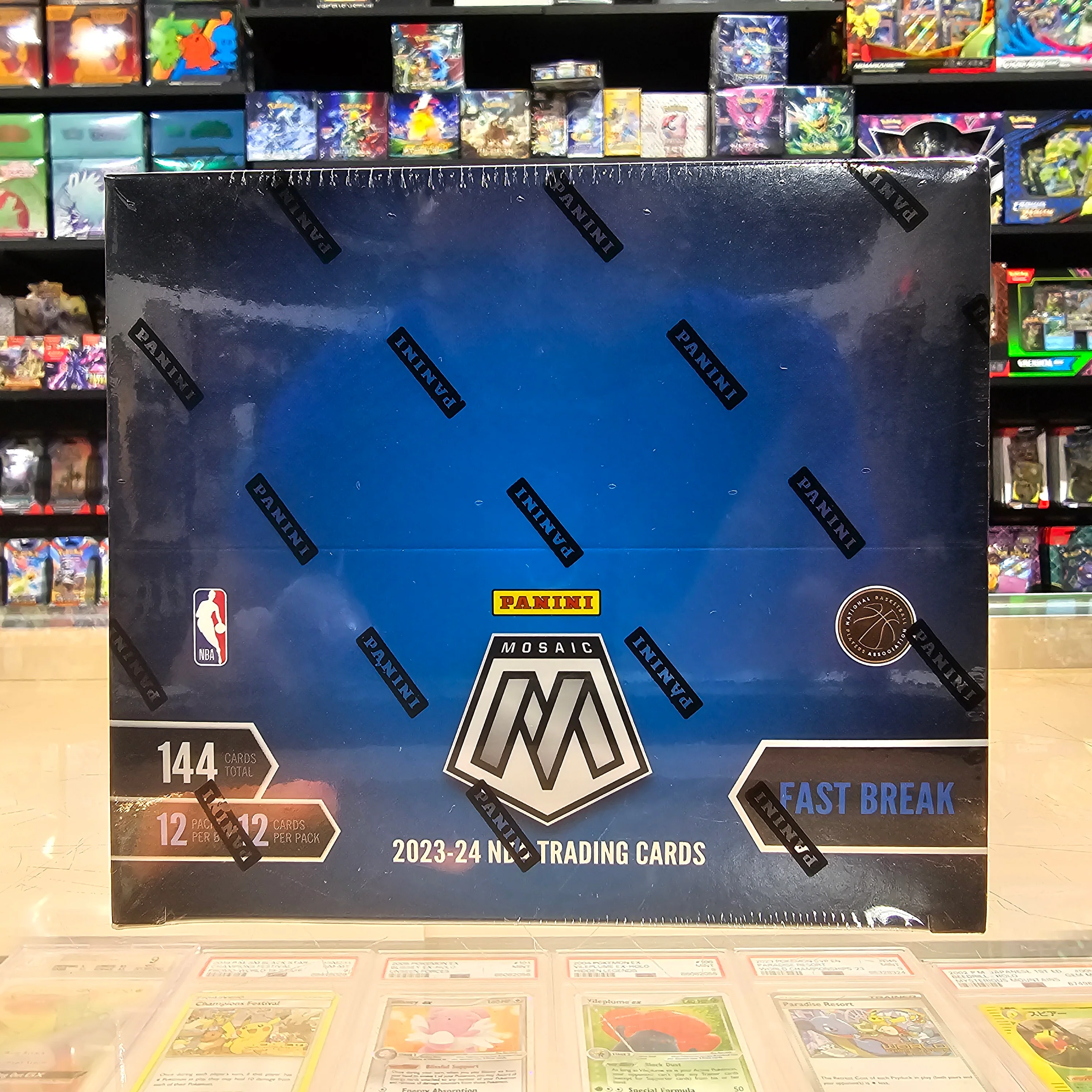 2023-24 Mosaic Fastbreak Basketball Hobby Box - Image 2