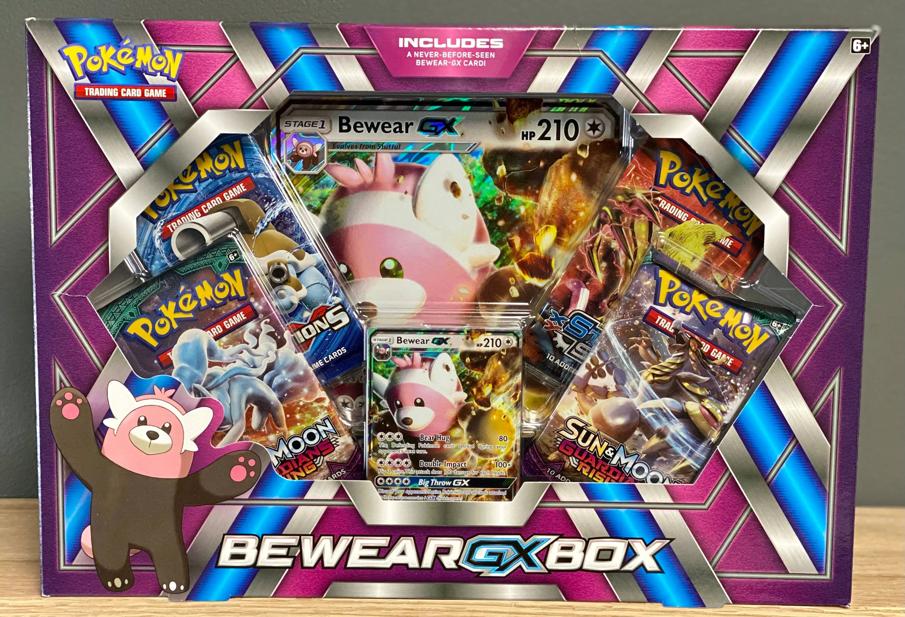 Pokémon TCG: Bewear GX Box