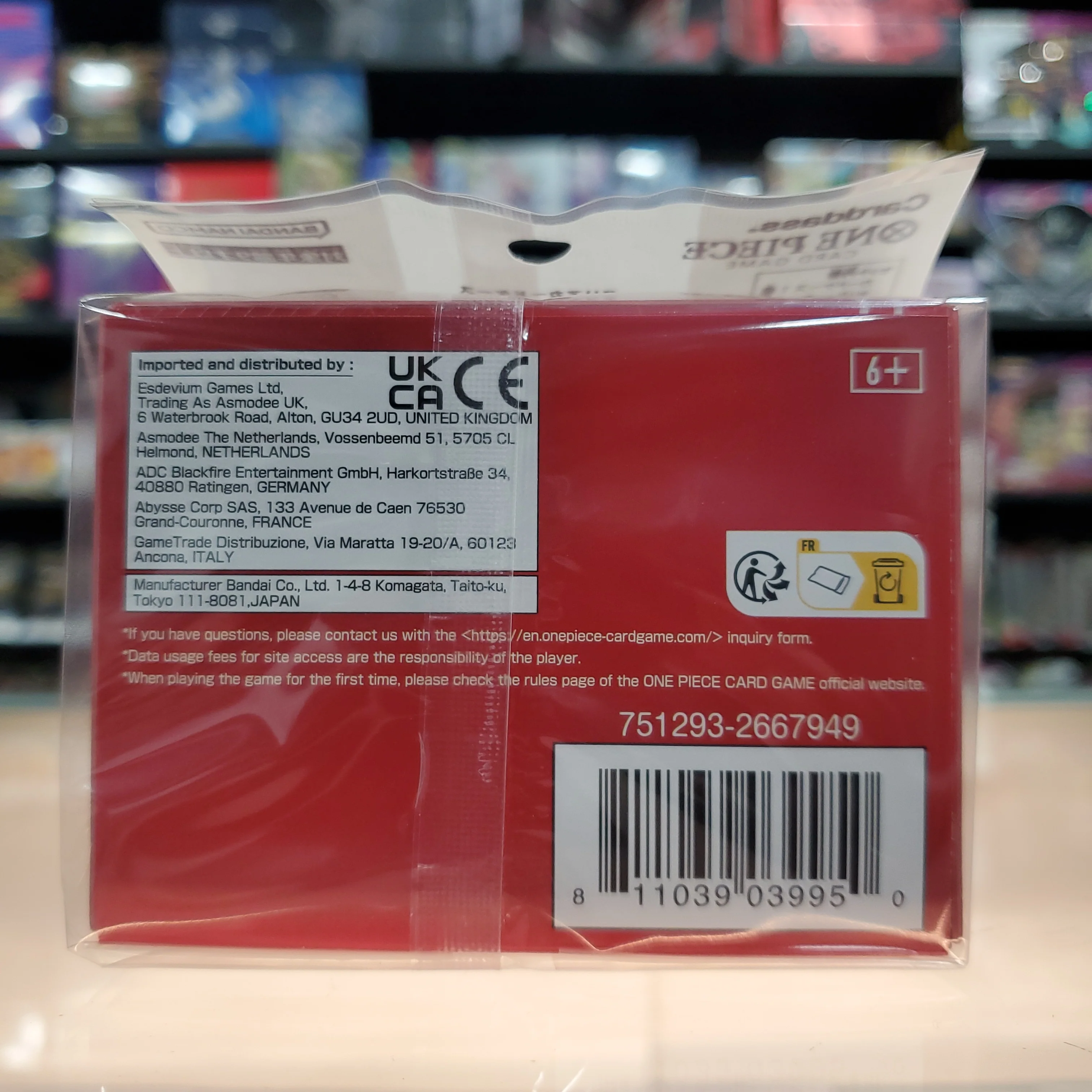 One Piece TCG: Card Case (Red) - Image 2