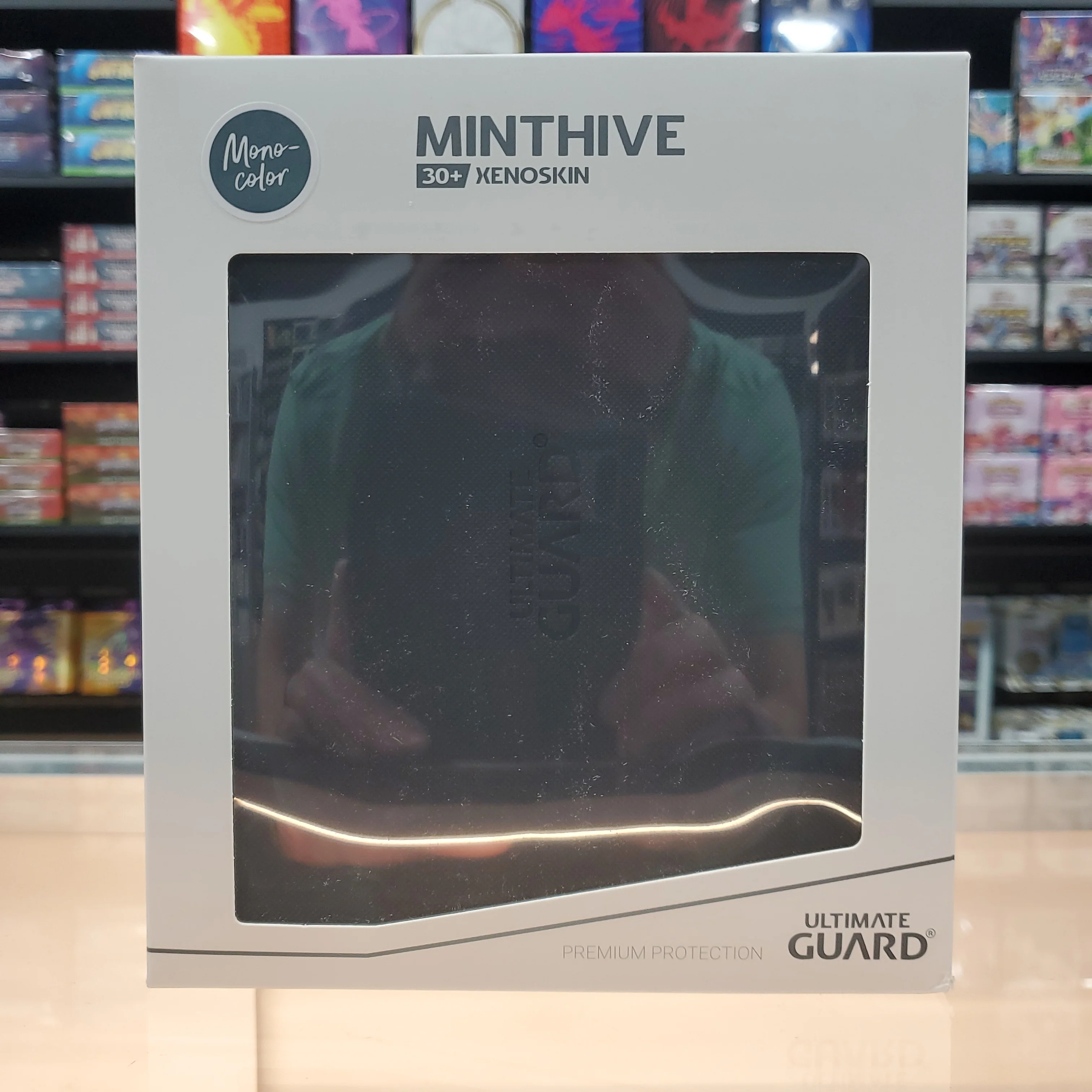 Ultimate Guard - Minthive 30+ Xenoskin Graded Card Deck Case - Black