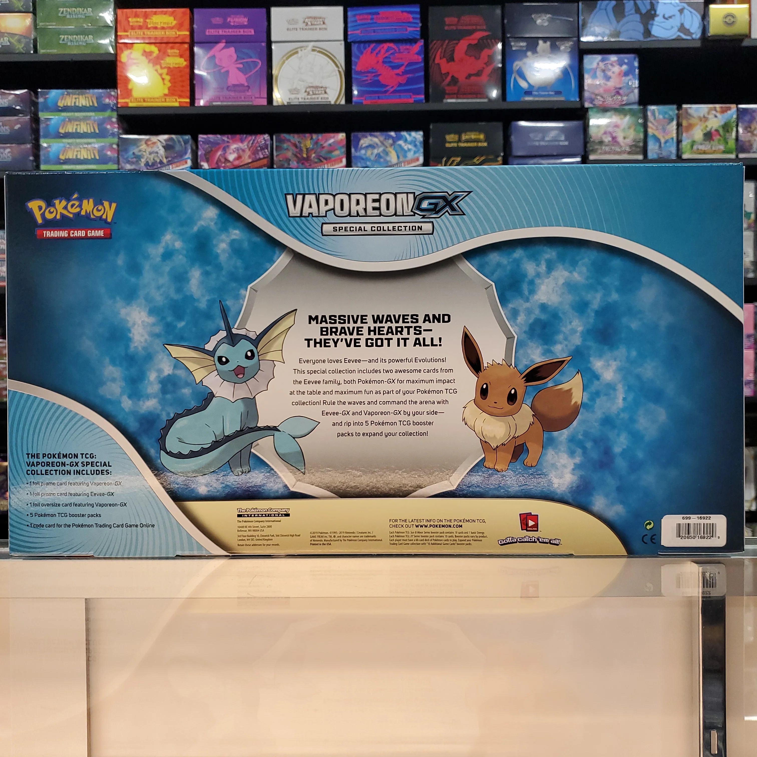 Pokémon TCG: Vaporeon GX Special Collection - Image 3